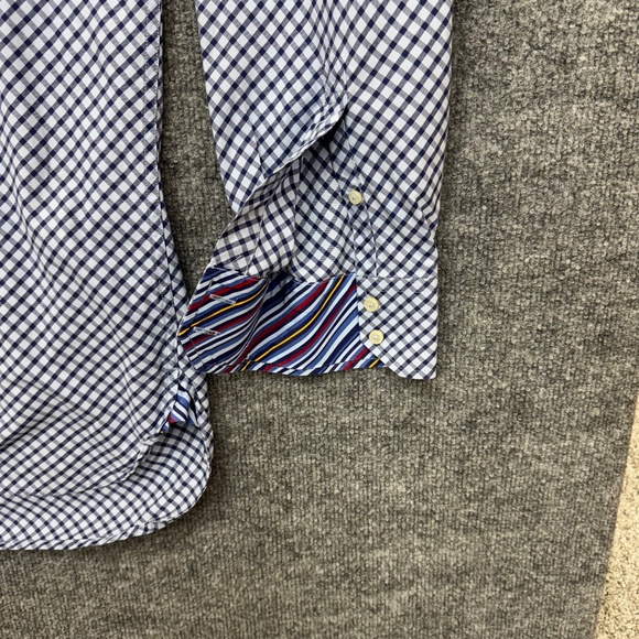 Mens Tommy Hilfiger long sleeve button up shirt size Large flip cuff - Picture 4 of 5